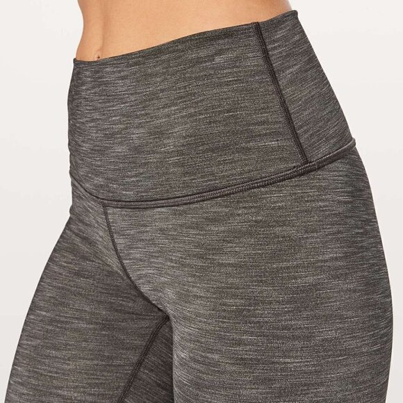 Lululemon | Wunder Under Hi-Rise Tight Full-On Luxtreme 28" Size 8 - Picture 4 of 7